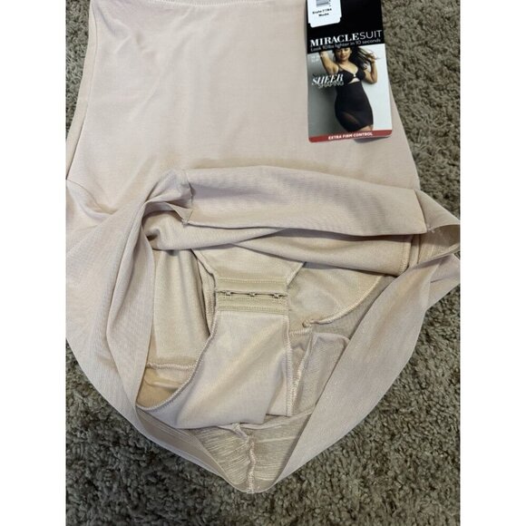 NWT MIRACLESUIT Shape Wear Sexy Sheer Extra Firm Control High-Waist Half Slip L - Picture 3 of 7